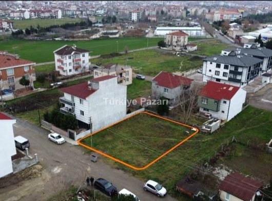 KİRALIK ÇORLU HIDIRAĞA MAHALLESİ ARA KAT 2+1 DAİRE