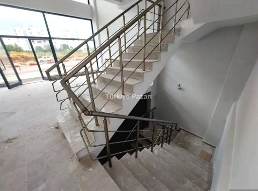 ANA CD ÜZERİ İHTİYAÇTAN SATILIK DÜKKAN ÇANKAYA MH ANTALYA