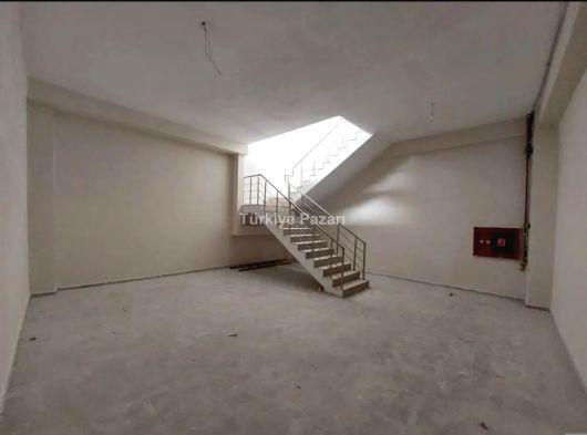 ANA CD ÜZERİ İHTİYAÇTAN SATILIK DÜKKAN ÇANKAYA MH ANTALYA