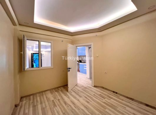 Armutalan'da 2 Bölümlü Satılık 5+2 Bakımlı Villa
