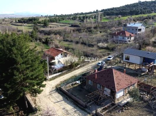 KORKUTELİ YELTENDE 80 M2 MÜSTAKİL BAHÇELİ