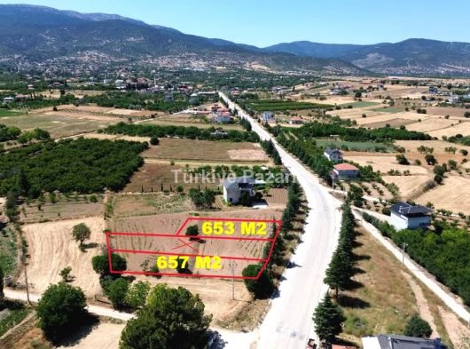 KORKUTELİ YELTENDE 653 M2 2 ADET ANAYOL KENARI