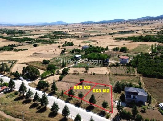 KORKUTELİ YELTENDE 653 M2 2 ADET ANAYOL KENARI