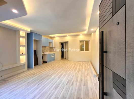 Armutalan'da 2 Bölümlü Satılık 5+2 Bakımlı Villa