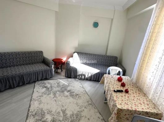 ÇARŞI İÇİNDE YUNUS EMRE ORTA OKULU ARKASINDA SIFIR KİRALIK EŞYALI 1+1 LÜKS APART !!!