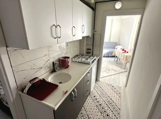 ÇARŞI İÇİNDE YUNUS EMRE ORTA OKULU ARKASINDA SIFIR KİRALIK EŞYALI 1+1 LÜKS APART !!!