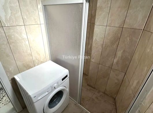 ÇARŞI İÇİNDE YUNUS EMRE ORTA OKULU ARKASINDA SIFIR KİRALIK EŞYALI 1+1 LÜKS APART !!!