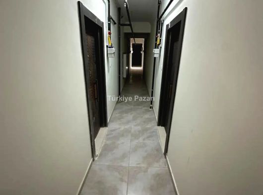 ÇARŞI İÇİNDE YUNUS EMRE ORTA OKULU ARKASINDA SIFIR KİRALIK EŞYALI 1+1 LÜKS APART !!!