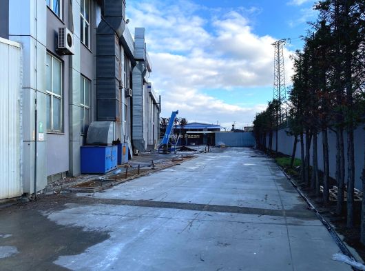 İSTANBUL SİLİVRİ KINALI ACİLEN  SATILIK HAZIR KURULMUŞ FABRİKA SATILIKTIR. TOPLAM 18000m2DİR.