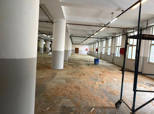 İSTANBUL SİLİVRİ KINALI ACİLEN  SATILIK HAZIR KURULMUŞ FABRİKA SATILIKTIR. TOPLAM 18000m2DİR.