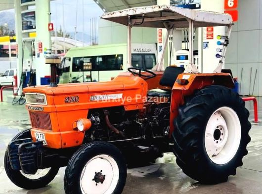 Ferhatogullari petrol dan Satılık Fiat 480 1984 temiz mal ortada