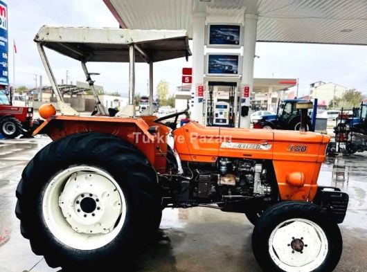 Ferhatogullari petrol dan Satılık Fiat 480 1984 temiz mal ortada