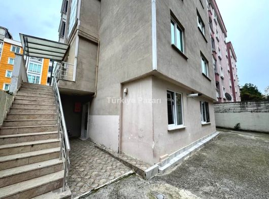 SAMSUN ATAKUM ÖMÜREVLERİNDE SATILIK 2+1 BAHÇE KATI DAİRE