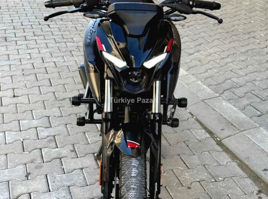 Pulsar bajaj n250 2023 model