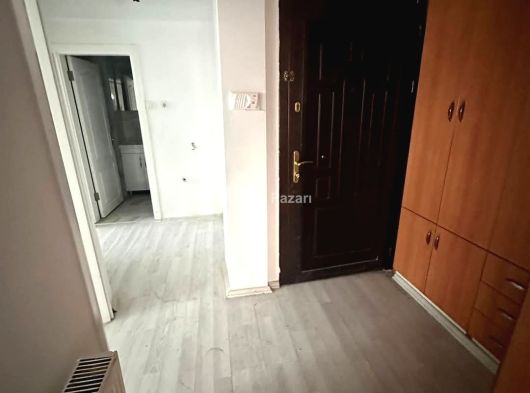 MAMAK KAYAŞ MAHALLESİ TREN İSTASYONU MUHTARLIK DİBİNDE SATILIK 2+1