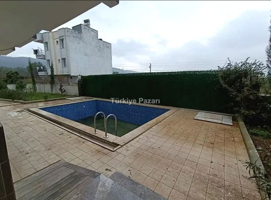 AYDOĞMUŞ MAHALLESİ – HAVUZLU KİRALIK 1+1 DAİRE