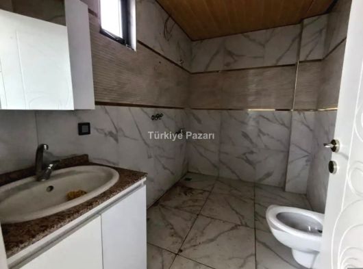 AYDOĞMUŞ MAHALLESİ – HAVUZLU KİRALIK 1+1 DAİRE
