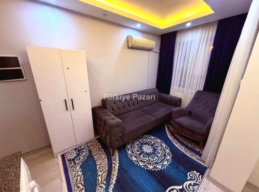 ÇINARDA ÖN CEPHE BALKONLU EŞYALI FIRSAT 1+1 SATILIK APART