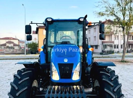 Satılık New Holland TD100D 2024 600 satte temiz mal ortada