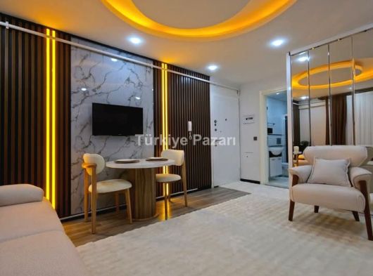 CADDE ÜZERİ MANZARALI 1+1 FULL EŞYALI LÜX DEKOR DİZAYN