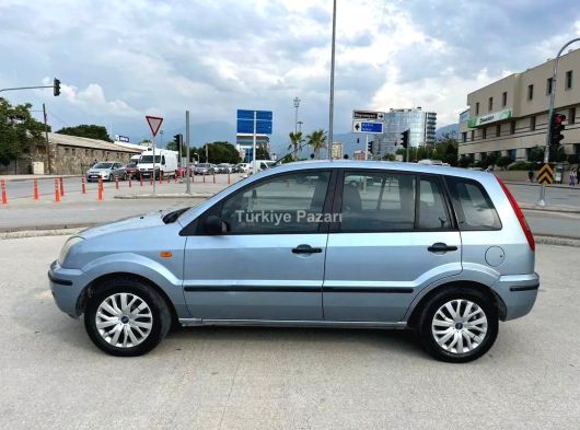 DİREKSİYON TUŞ 2006 FORD FUSİON 1.4 DİZEL EMSALSİZ TEMİZLİKTE