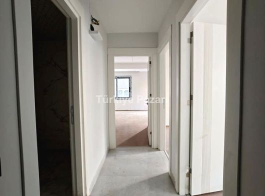 MERSİN ERDEMLİ KÖSBUCAĞI'NDA EV YAPIMINA UYGUN ASFALT YOLA CEPHELİ ARAZİ