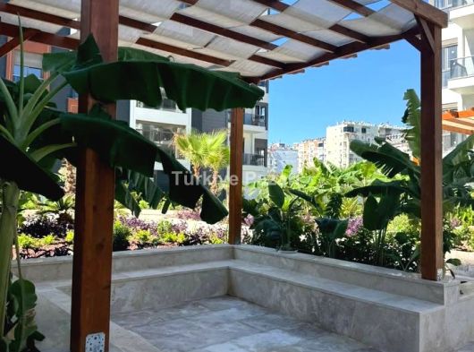 SATILIK 1+1 KATDA YÜZME HAVUZLU SIFIR KAPALI OTOPARKI ULTRA LÜXX DAİRE