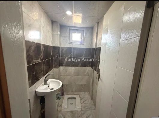 SATILIK 2+1 DAİRE VARSAK ALTI AYAK MAH KATDA ASANSÖRLÜ