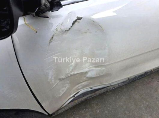 AZ HASARLI KIA STONIC PRESTIGE 1.4 100 AT 2022 TAMPON