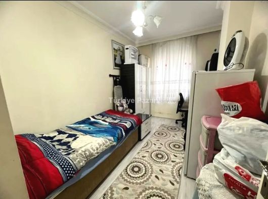 **POYRAZ DÜĞÜN SALONU DİBİ 1. KAT GENİŞ KULLLANIŞLI FİYAT DÜŞTÜ!!**