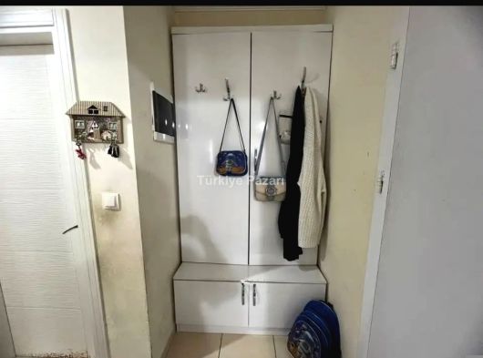 **POYRAZ DÜĞÜN SALONU DİBİ 1. KAT GENİŞ KULLLANIŞLI FİYAT DÜŞTÜ!!**