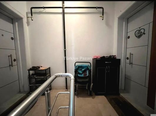 **POYRAZ DÜĞÜN SALONU DİBİ 1. KAT GENİŞ KULLLANIŞLI FİYAT DÜŞTÜ!!**