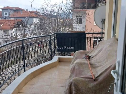 KORKUTELİ AŞAĞIPAZAR MAHALLESİNDE 85 M2 TEMİZ 3. KAT DAİRE ACİL SATILIK