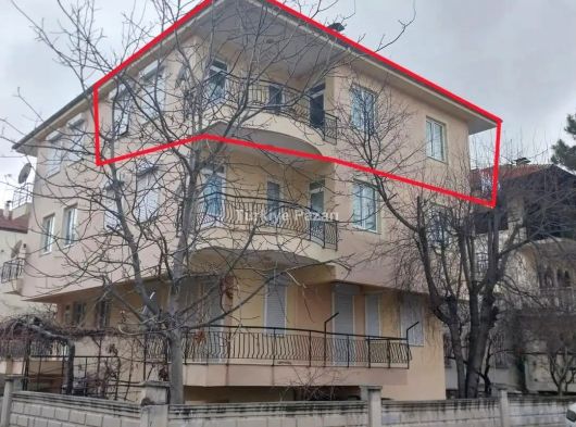 KORKUTELİ YELTENDE 623 M2 2 KATLI KERPİÇ EV VE ARSASI