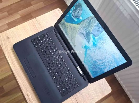 HP İ3 5.NESİL 4GB RAM 2GB E.KARTI 128GB SSD HD 4 SAAT ŞARJ TEMİZ SORUNSZ UYGUN FİYAT
