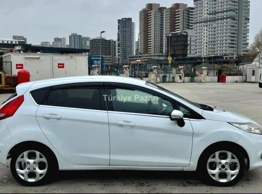 FORD FİESTA 2011 MODEL 1.4 TİTANİUM X BENZİN&LPG KURUŞ MASRAFSIZ SIFIR MEKANİK..