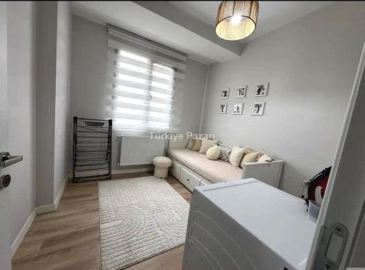 ÇORLU RUMELİ MAHALESİ CADDE CEPHE 2+1 EBEVEYN BANYOLU DAİRE