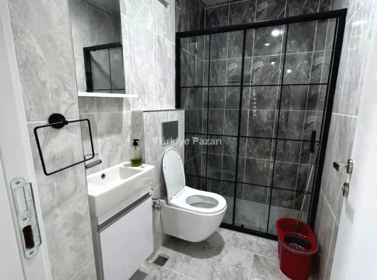 ÇORLU RUMELİ MAHALESİ CADDE CEPHE 2+1 EBEVEYN BANYOLU DAİRE