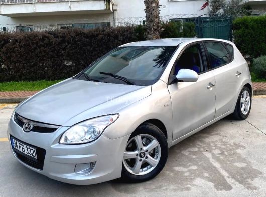 BU FİYATA YOK Hyundai İ30 2009 özel FB plaka
