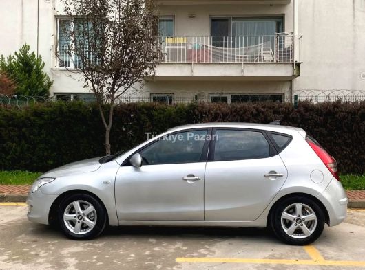 BU FİYATA YOK Hyundai İ30 2009 özel FB plaka