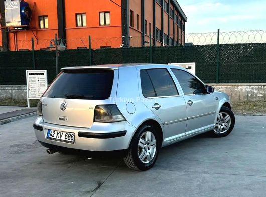 TR DE NADİR 220 BİN KM DE DİJİTAL KLİMA COMFORTLİNE DEĞİŞENSİZ GOLF 4