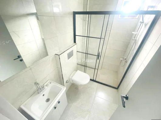 ANTALYA KEPEZ mehmet akif mahallesin de 1+1 havuzlu site içi son 3 adet satılık daire