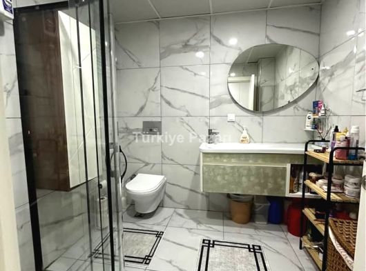 FEVZİÇAKMAK MAH. 3+1 ULTRA LÜKS HAVUZLU SİTE İÇERİSİNDE DAİRE