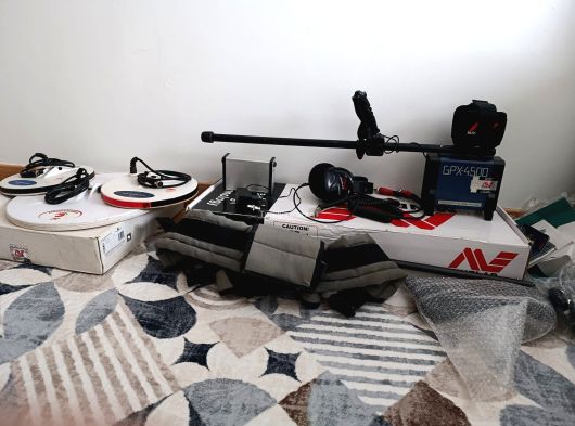 MİNELAB GPX 4500 3 BAŞLIKLI 2018 Model    2 ADET 11 DD 1 ADET 18 DD BAŞLIKLI hatasız