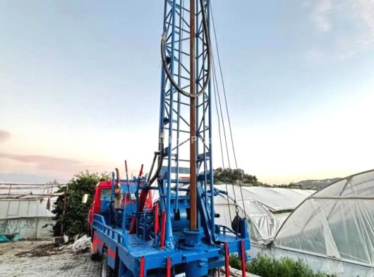150 metrre kapasiteli sıfır revizyonlu sondaj makina