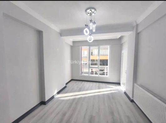 NİĞDE MERKEZ İLHANLI MAH. YENİ TERMİNAL CİVARI KÖŞE BAŞI ANAHTAR TESLİMİ SIFIR OTURMA RUHSATI ALINMŞ