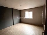 MANİSA YENİMAHALLEDE 2+1 ARA KAT KİRALIK DAİRE