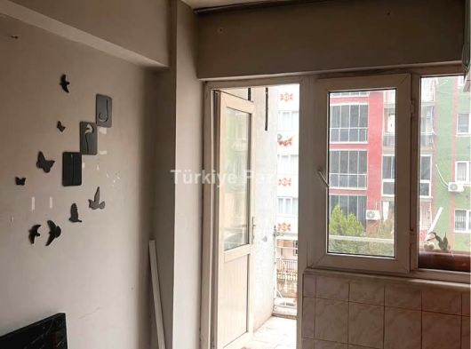 MANİSA YENİMAHALLEDE 2+1 ARA KAT KİRALIK DAİRE