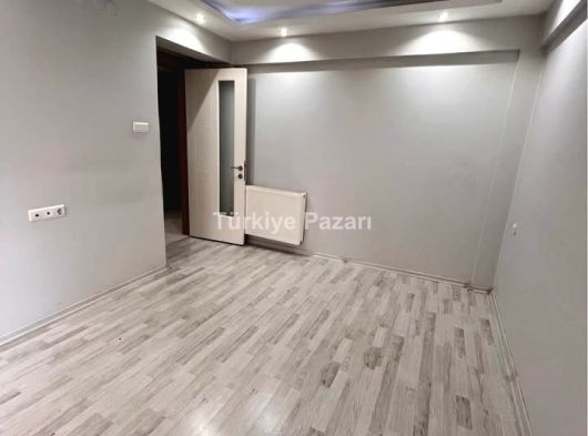 MANİSA 1 ANAFARTLAR MAH ARA KAT 2+1 FIRSAT DAİRE