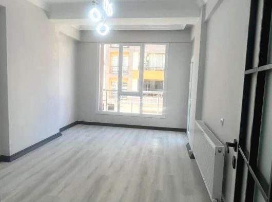 NİĞDE MERKEZ İLHANLI MAH. YENİ TERMİNAL CİVARI KÖŞE BAŞI ANAHTAR TESLİMİ SIFIR OTURMA RUHSATI ALINMŞ